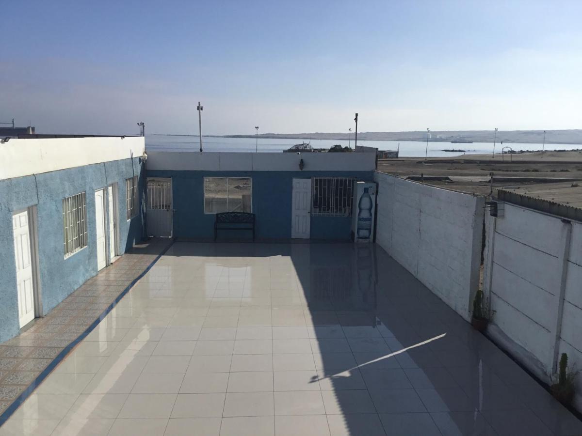 קלדרה Hostal Playa Brava מראה חיצוני תמונה