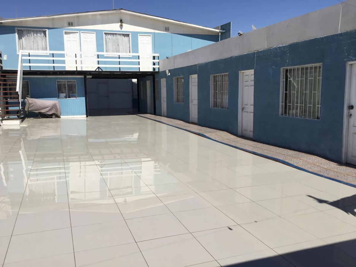 קלדרה Hostal Playa Brava מראה חיצוני תמונה